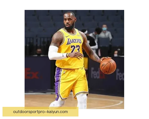 热苏斯进攻效率对比显示其在赛季中保持稳健表现，值得关注其未来发展。