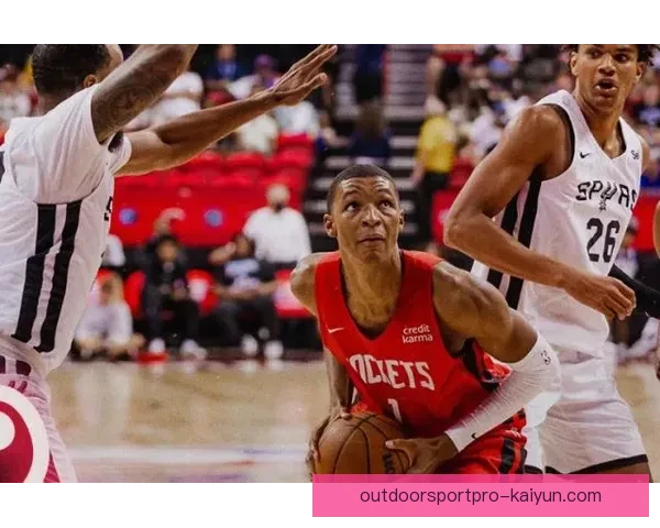 奥卡福本赛季状态回暖，进攻端表现稳健值得关注